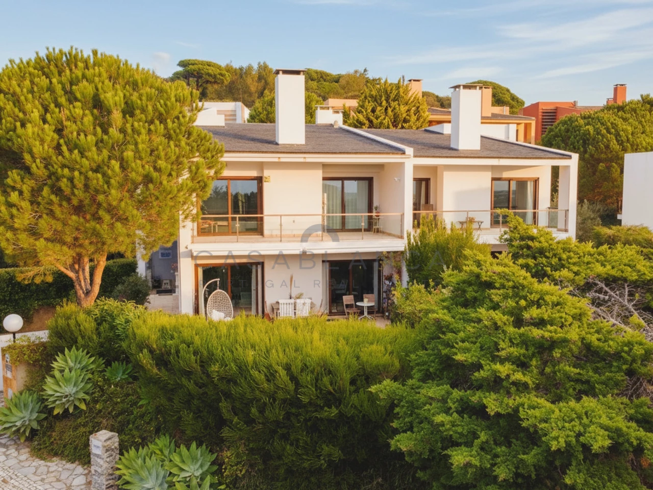 T5 Villa in Exclusive Condominium with Sea View