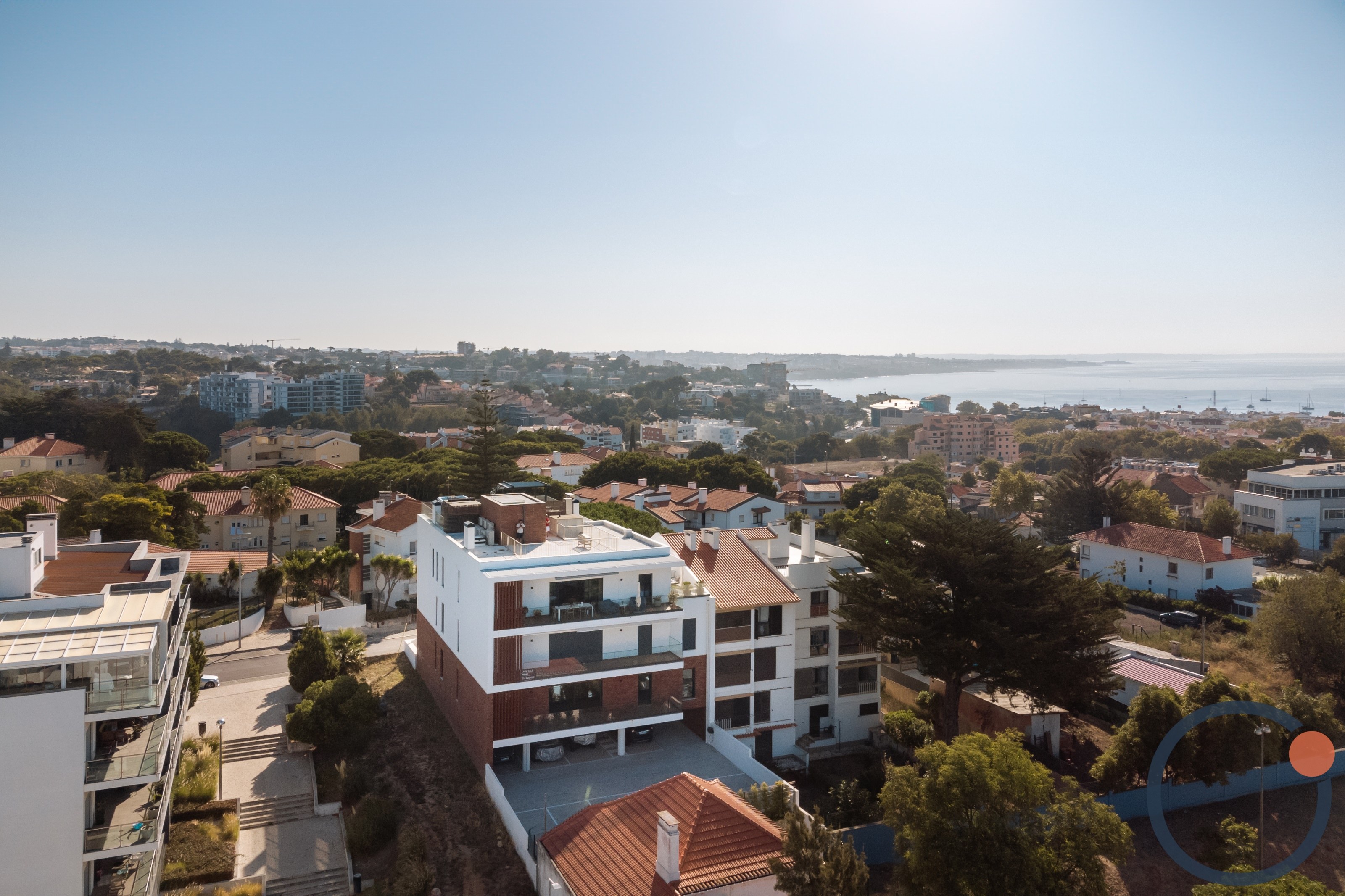 Luxury T3 Penthouse in the Heart of Cascais: Exclusivity, Sea View, and Premium Finishes